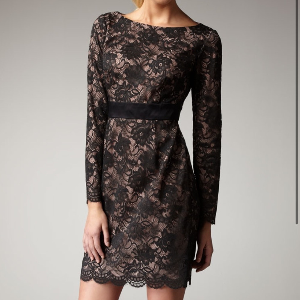 Trina Turk Dentelle Lace Dress